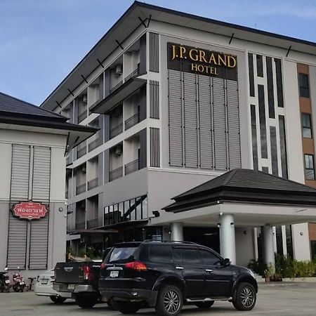 J.P.Grand Hotel Trat Exterior photo