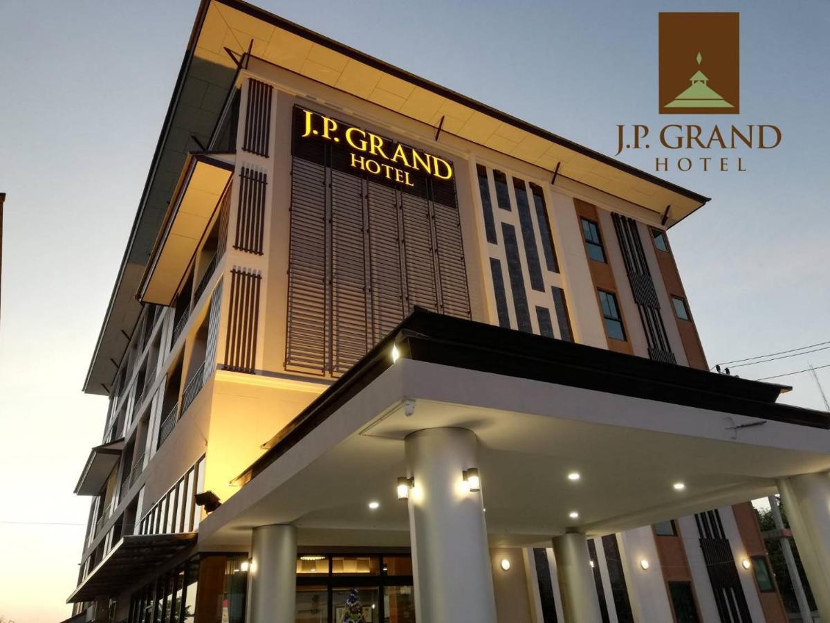 J.P.Grand Hotel Trat Exterior photo